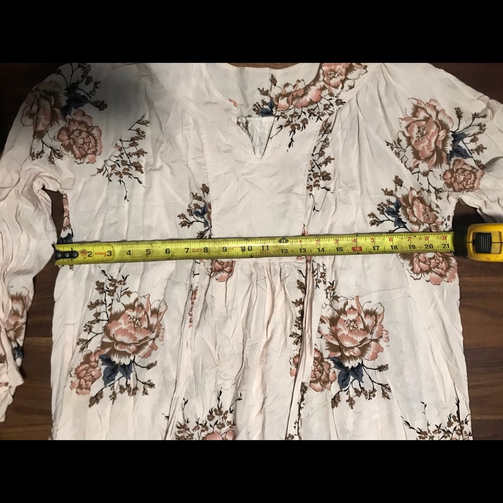 💕💕CUTE DRESS💕💕 - Picture 6 of 7